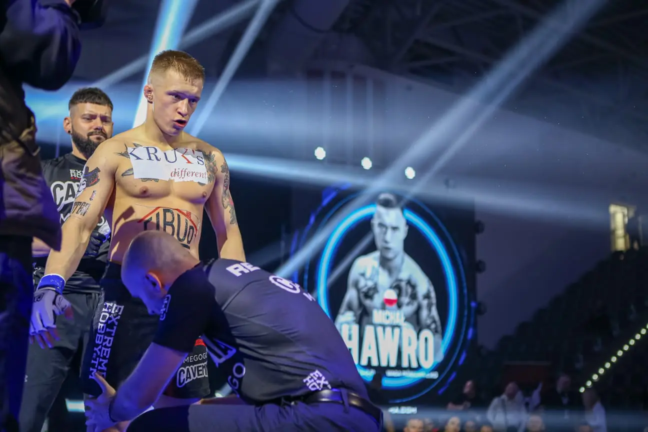 CAVE MMA 4: Blood Circle - realizacja Smartside Multimedia