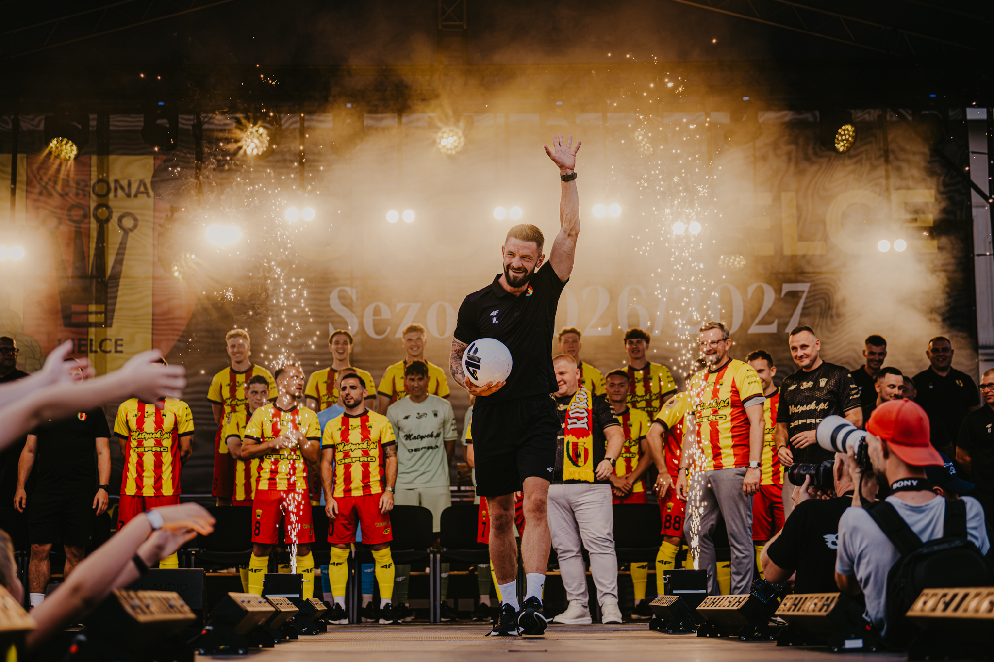 Korona Kielce - Prezentacja drużyny — realizacja Smartside Multimedia